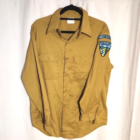 Vintage BLM Men's Shirt with Patches - Picture 1 of 7